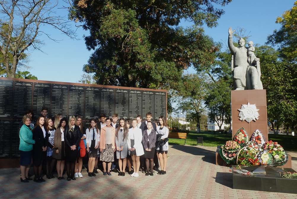 Новости тамани. Таманский археологический музей тамань. Новости тамани. Тамань казачий слёт. Тамань краснодарский край население.